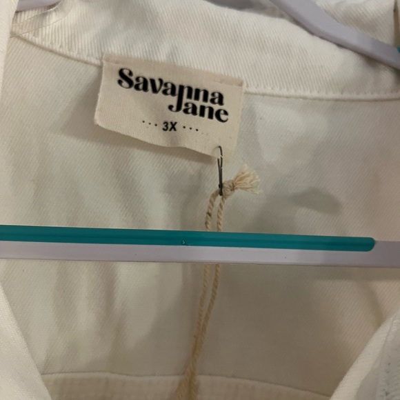 White jean jacket - Picture 3 of 5